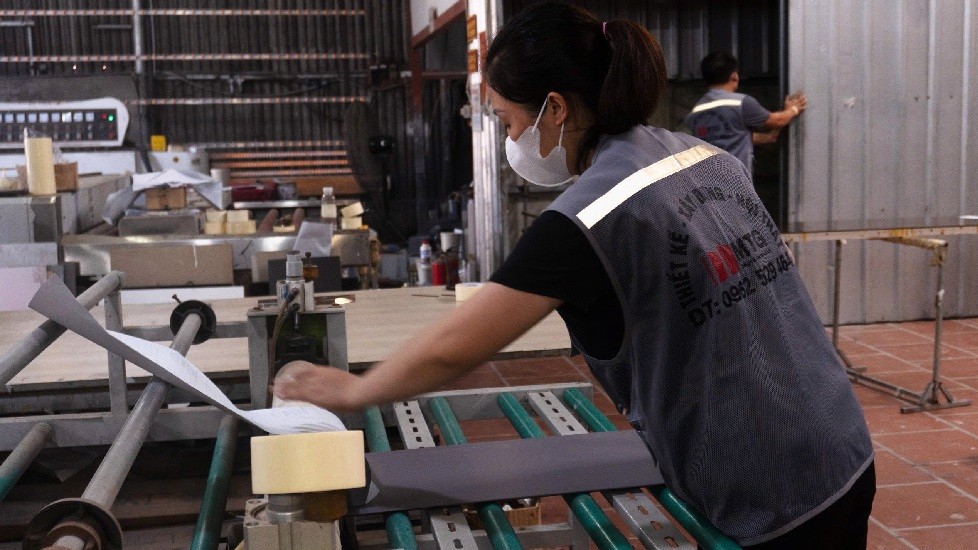gia công nội thất giá rẻ