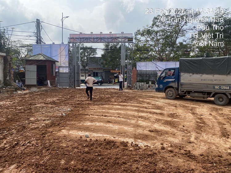 26 hoàn trả mặt bằng thi công