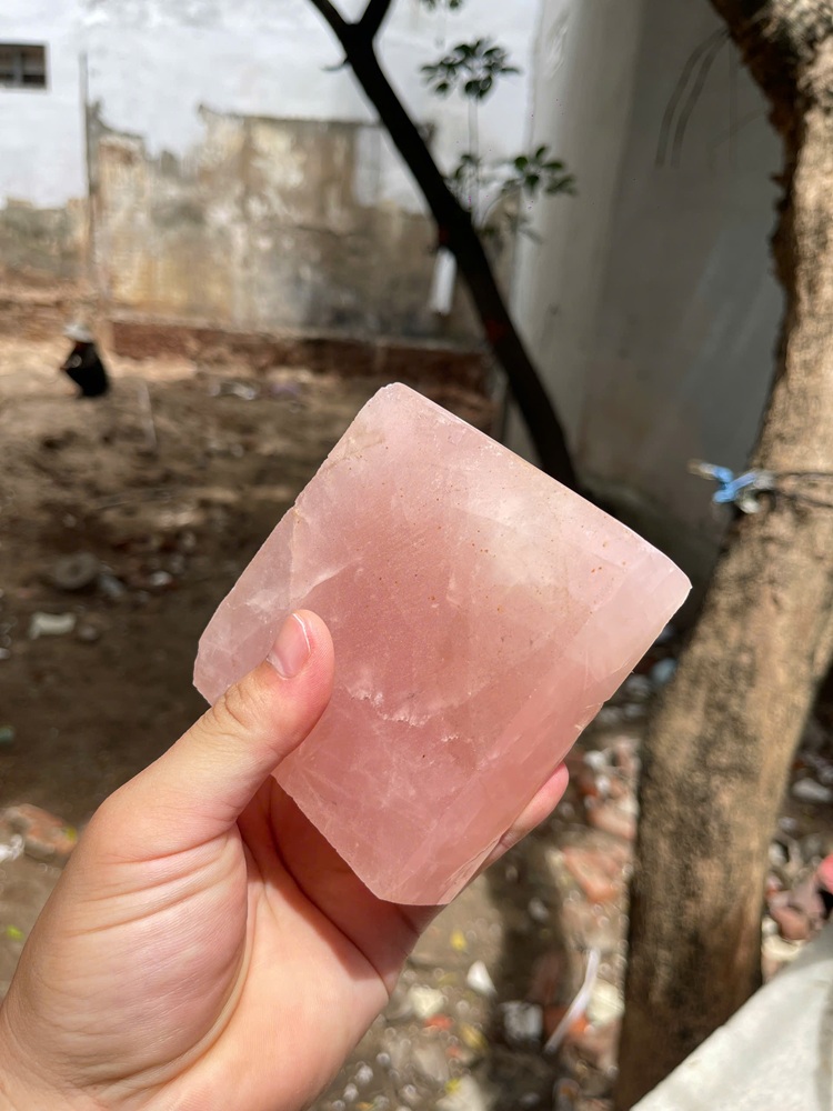 5 Trấn trạch sử dụng đá thạch anh hồng